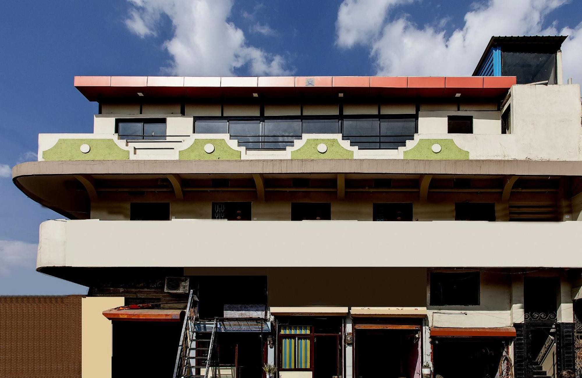 Hotel O Apple Tree Indore Extérieur photo